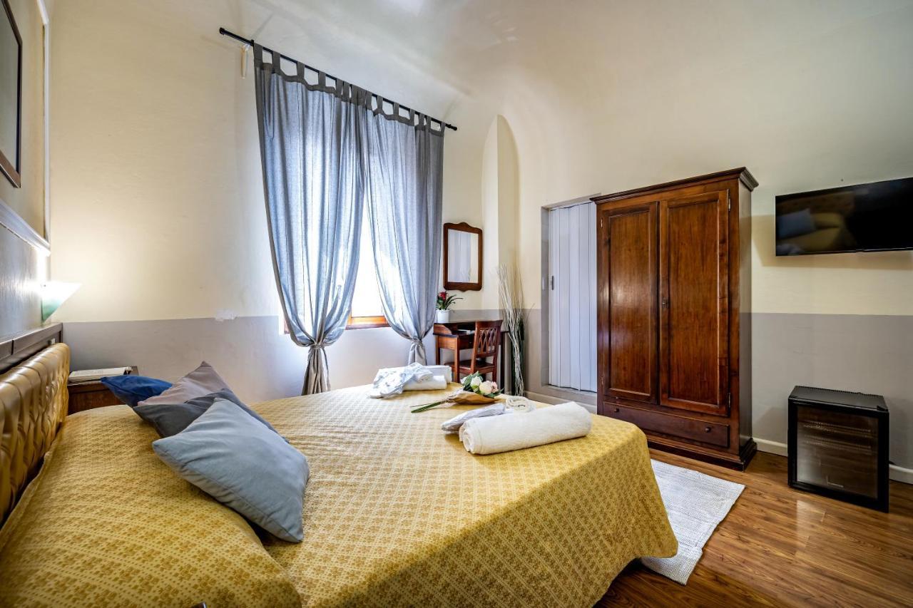 Hotel Minerva Pisa Exterior foto