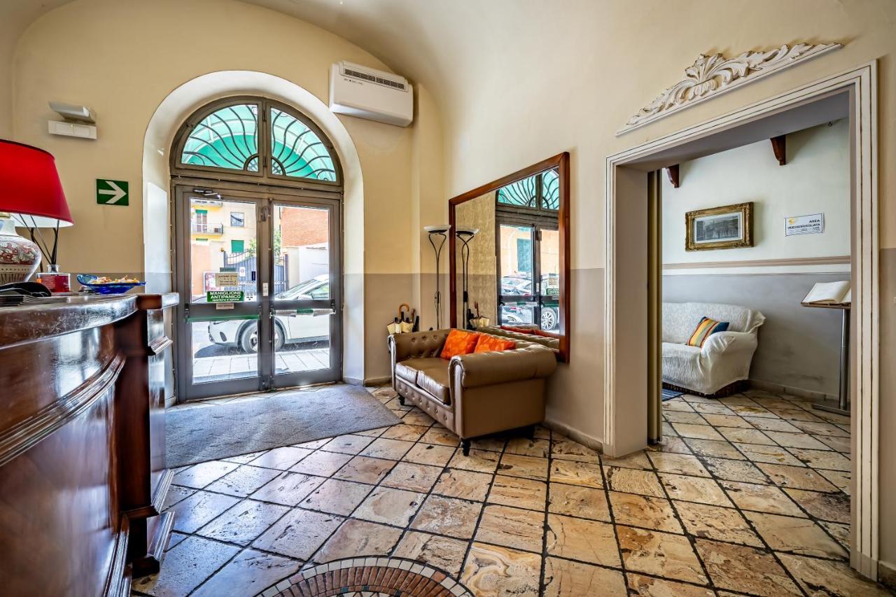 Hotel Minerva Pisa Exterior foto